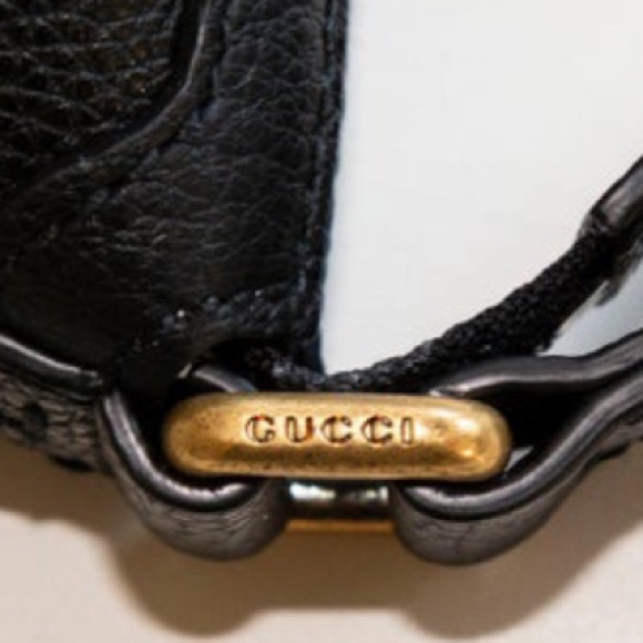 Gucci Logo Print Half
Moon Large Black calf Leather - Picture 7 of 9